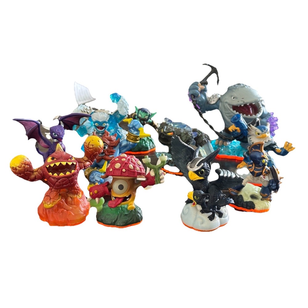 Activision Skylanders Mixed Bundle 11 Figures